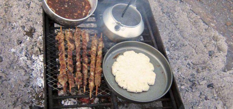Bannock Brot auf dem Grill