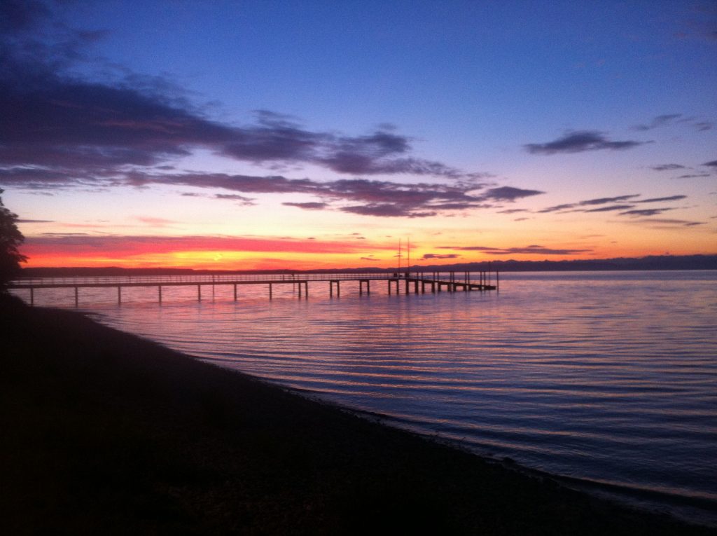 Wanderweg Seegang: Morgendämmerung in Konstanz
